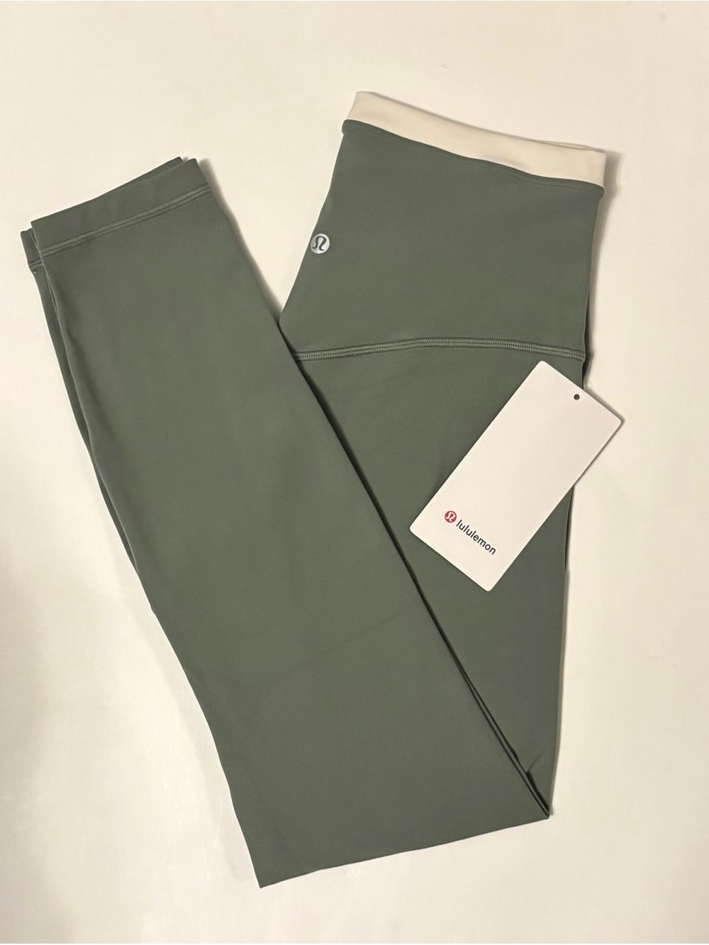 NWT Lululemon Align Super-High-Rise Pant 25" Trim